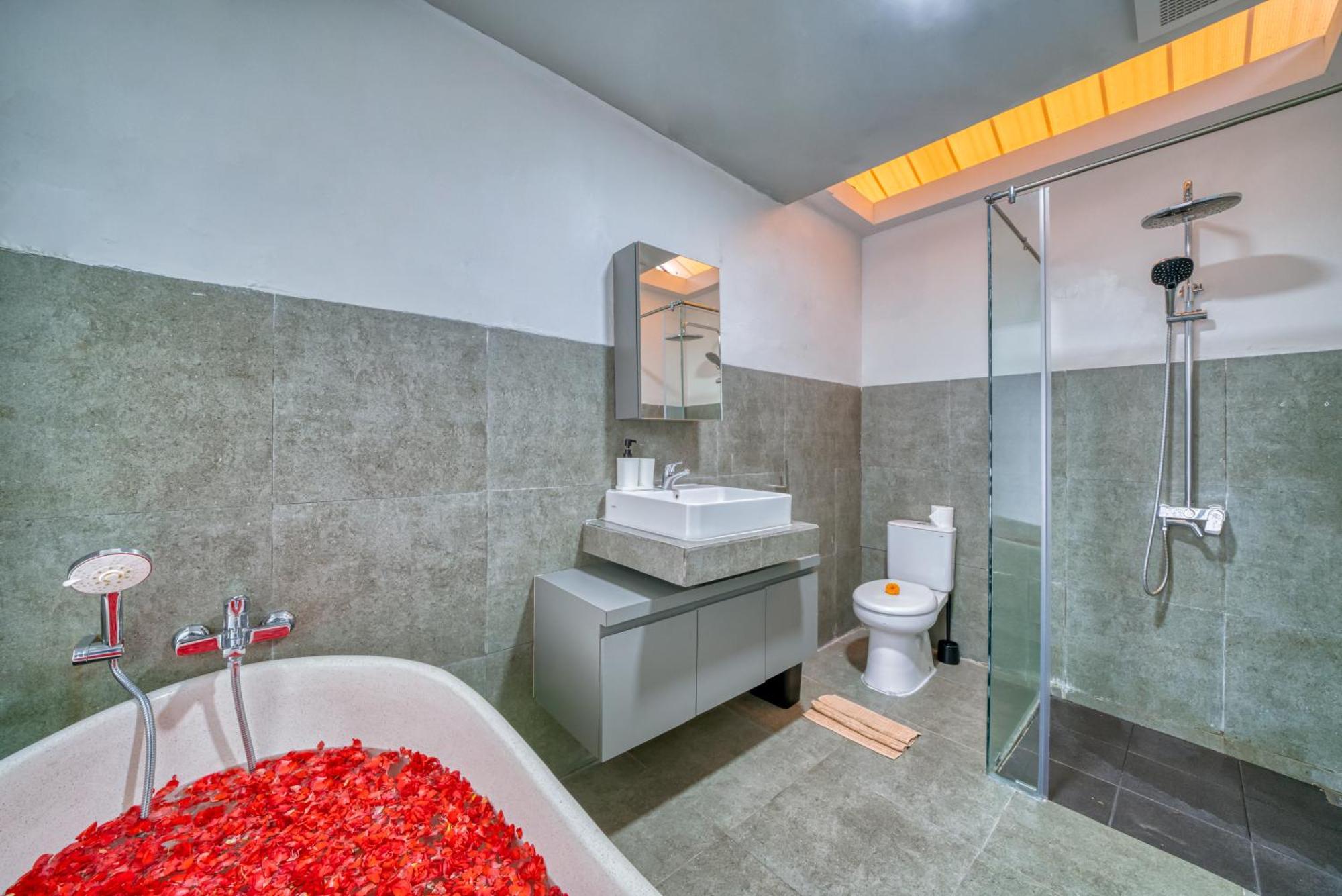 Apartemen Amazing 3 Bed For Long Term